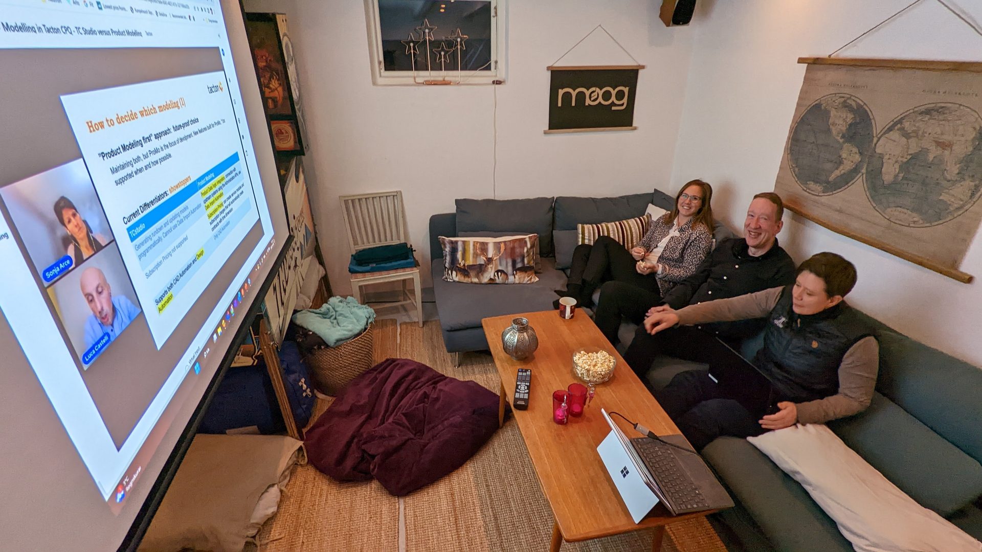 Product configuration workshop with a guided-selling slide on screen